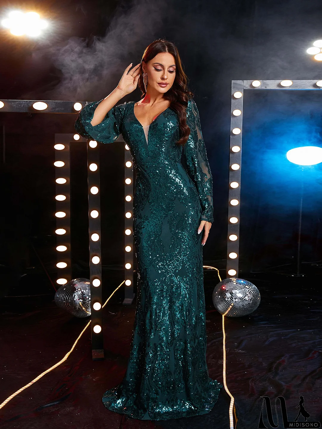 MidiSono - Backless Bell Sleeve Green Sequin Mermaid Evening Dress RJ10459