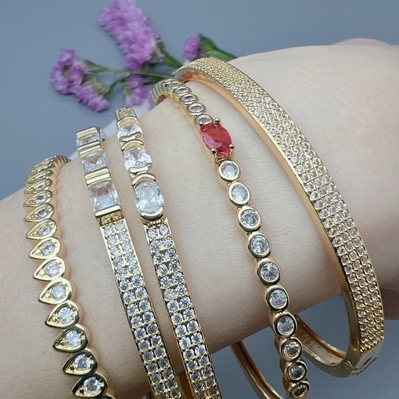 Minimalist Water Droplets Copper Inlay Zircon Bangle