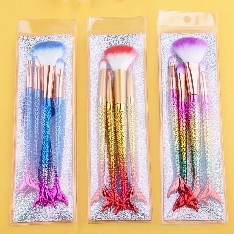 Princess Corrugated Nylon Wool Plastic Handgrip Makeup Brushes 4 Pieces Set