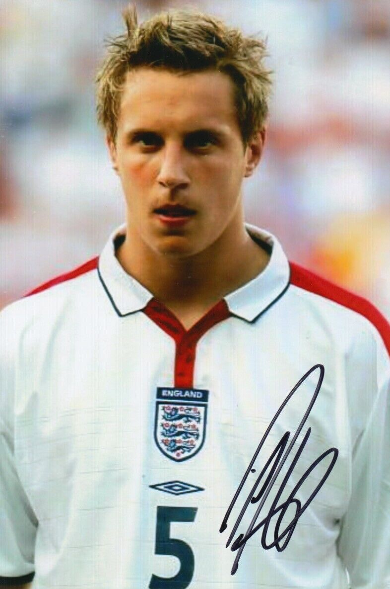 PHIL JAGIELKA HAND SIGNED 6X4 Photo Poster painting - FOOTBALL AUTOGRAPH - ENGLAND.