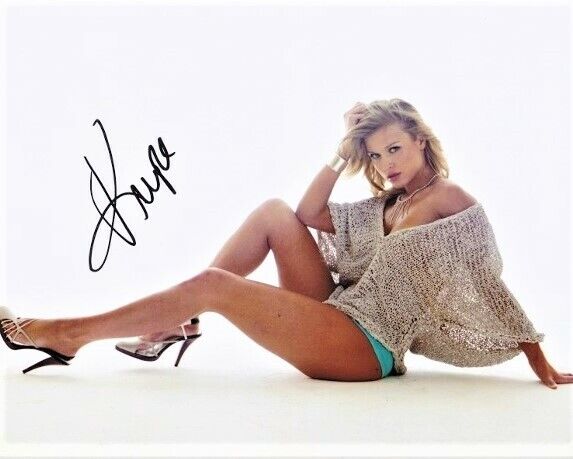 Joanna Krupa Signed - Autographed Model 8x10 inch Photo Poster painting with Certificate