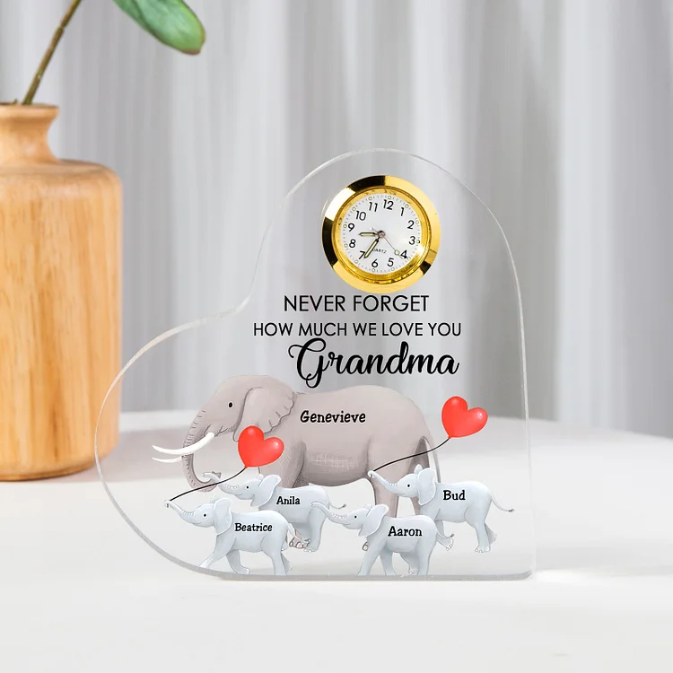 A la familia-Placa acrílica en forma de corazón elefantes con un reloj 1 texto 5 nombres personalizados