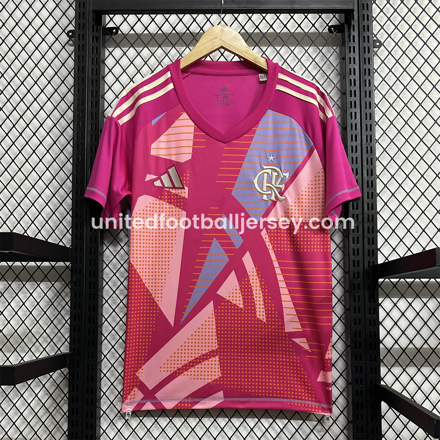 Flamengo 25-26 Pink Goalkeeper Jersey - Fans Version