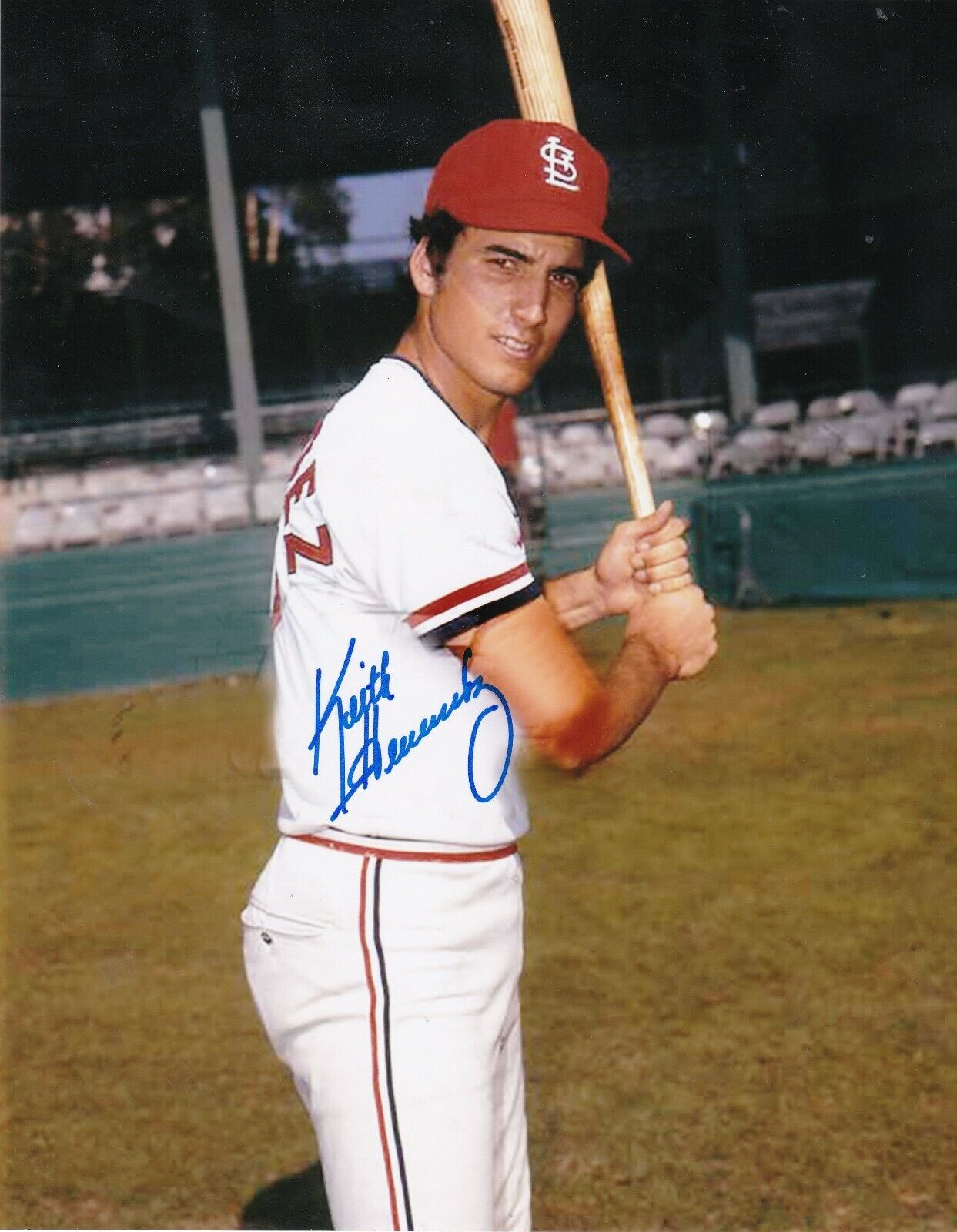 KEITH HERNANDEZ ST. LOUIS CARDINALS ACTION SIGNED 8x10