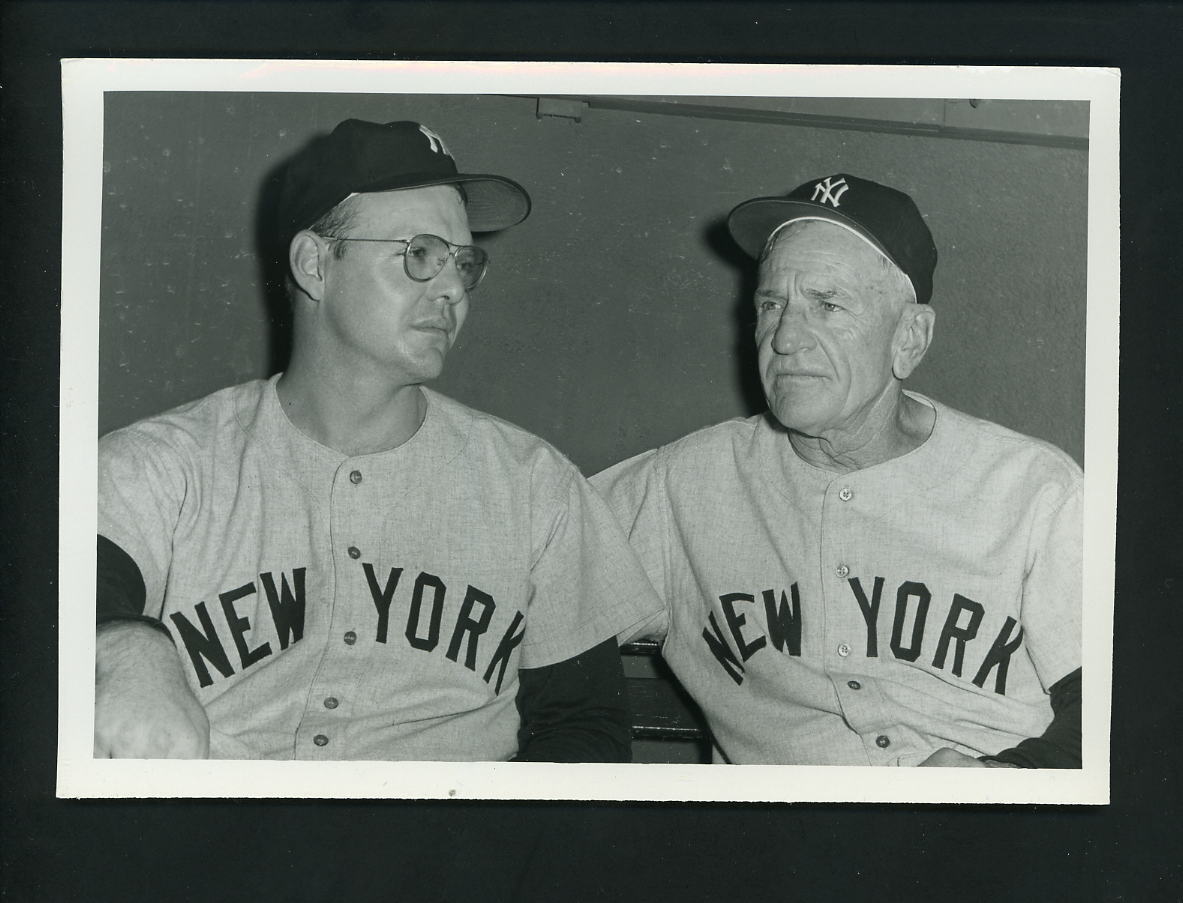 Casey Stengel & Ryne Duren circa 1958 Press Original Photo Poster painting Don Wingfield Yankees