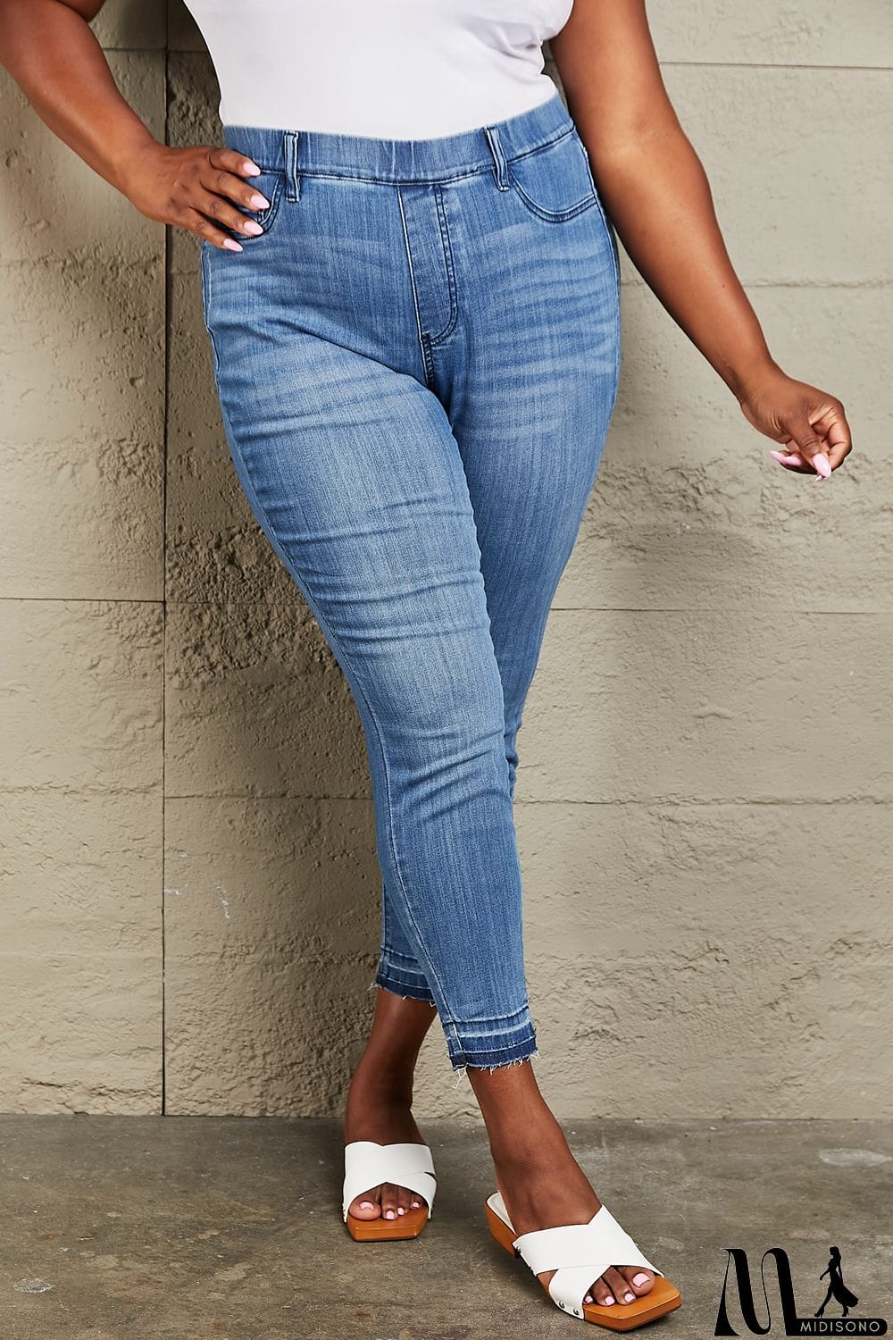 MidiSono - Judy Blue Janavie Full Size High Waisted Pull On Skinny Jeans