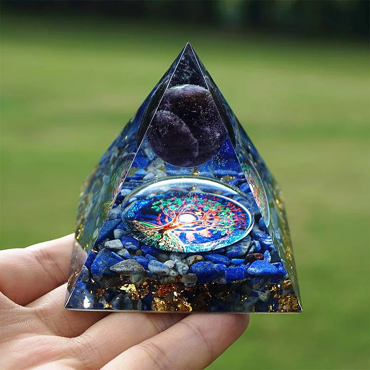 Amethyst With Lapis Lazuli Reki Orgone Pyramid