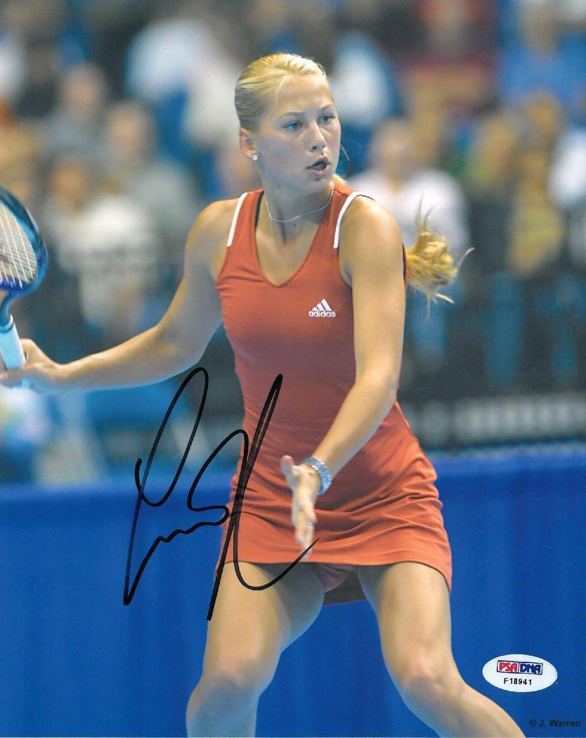 Anna Kournikova Signed Authentic Autographed 8x10 Photo Poster painting (PSA/DNA) #F18941