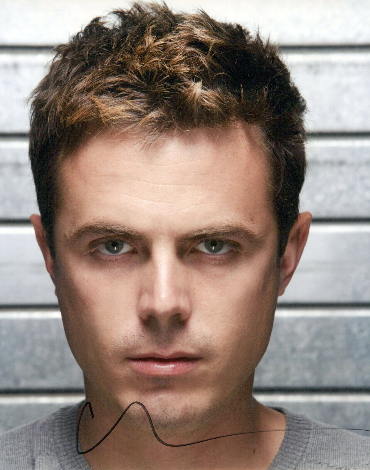 Casey Affleck head shot autographed Photo Poster painting signed 8x10 #1