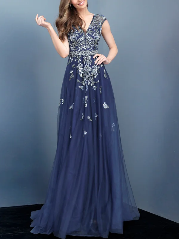 V-Neck Lace Solid Color Maxi Dress