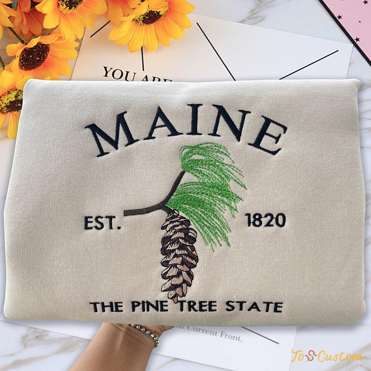 TOSCUSTOM™ Personalized 1820 Maine State with Pine Tree Flower Embroidered Hoodie 