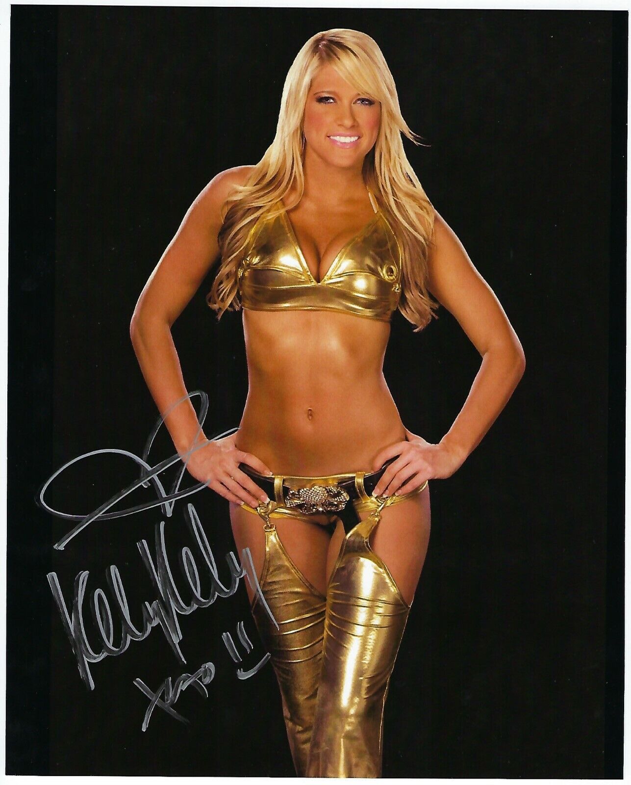 Barbie Blank aka Kelly Kelly - Wrestling signed Photo Poster painting