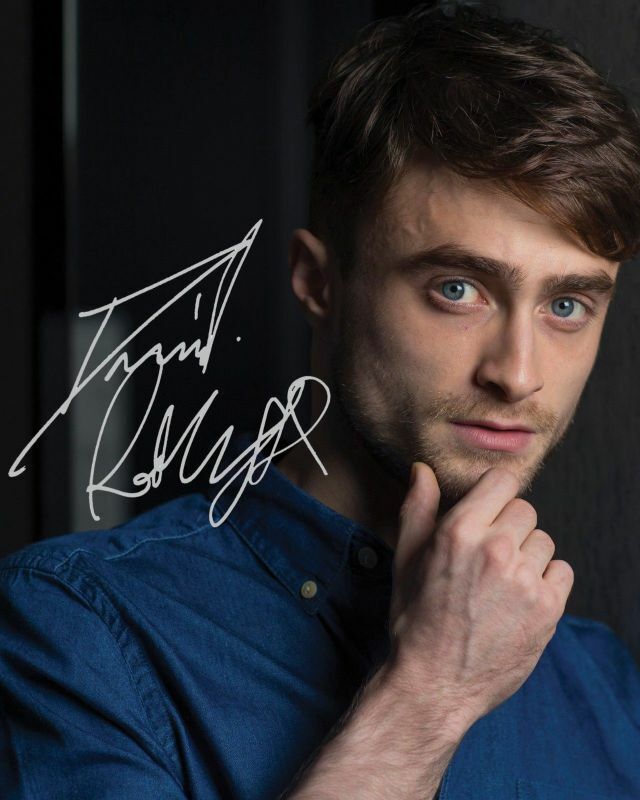 Daniel Radcliffe Autograph Signed Photo Poster painting Print