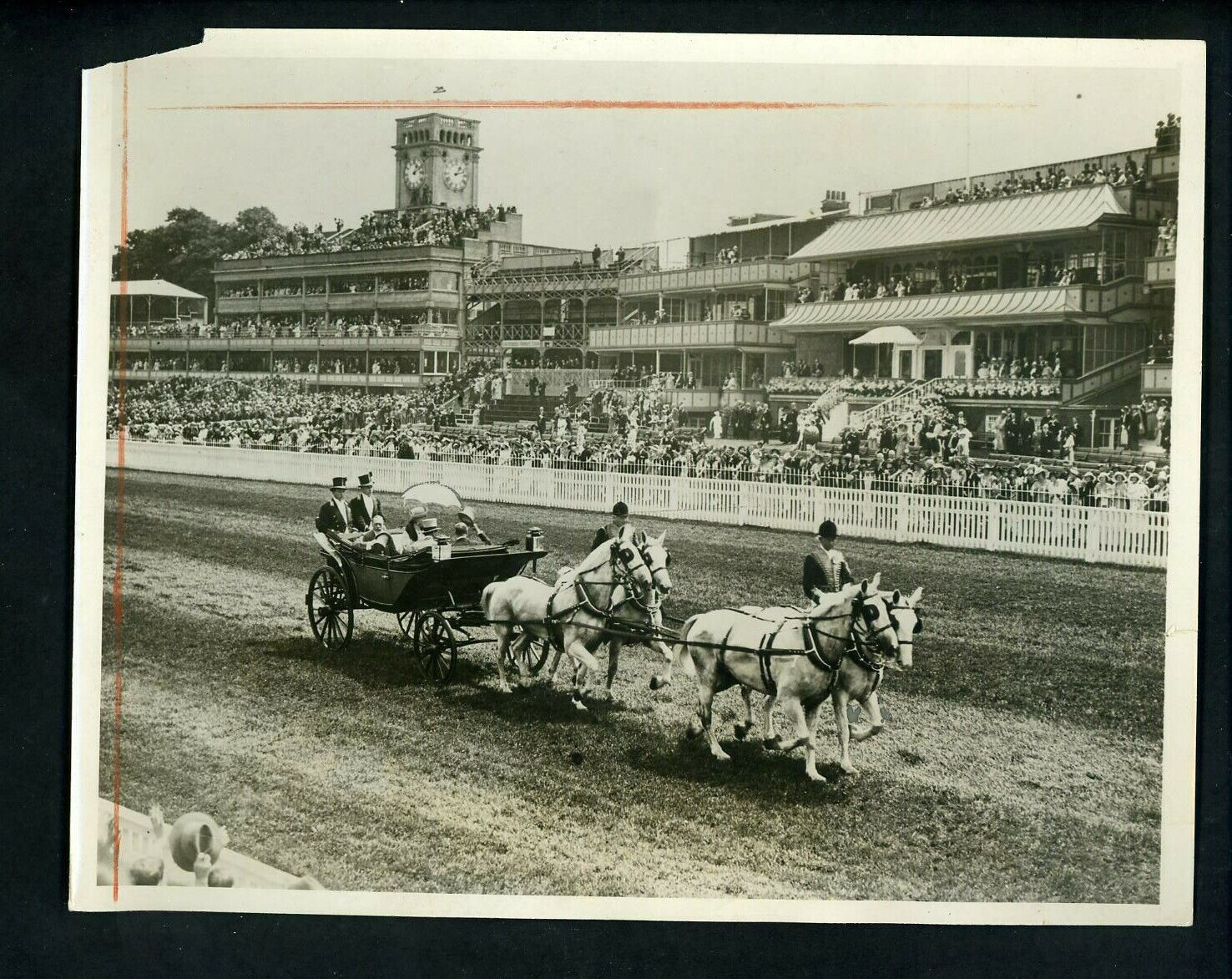 Horse Racing Royal Ascot Gold 1933 Type 1 Press Photo Poster painting King George & Queen Mary