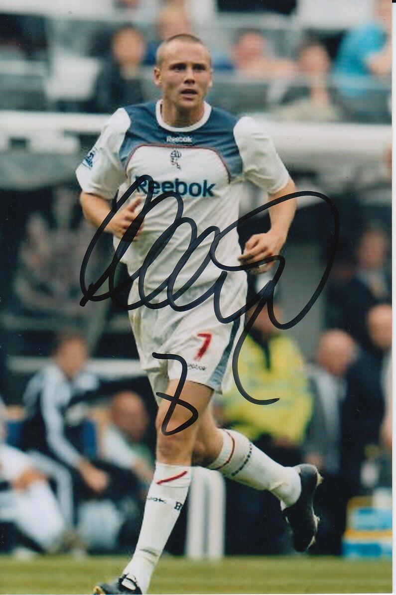 BOLTON HAND SIGNED MATTHEW TAYLOR 6X4 Photo Poster painting.