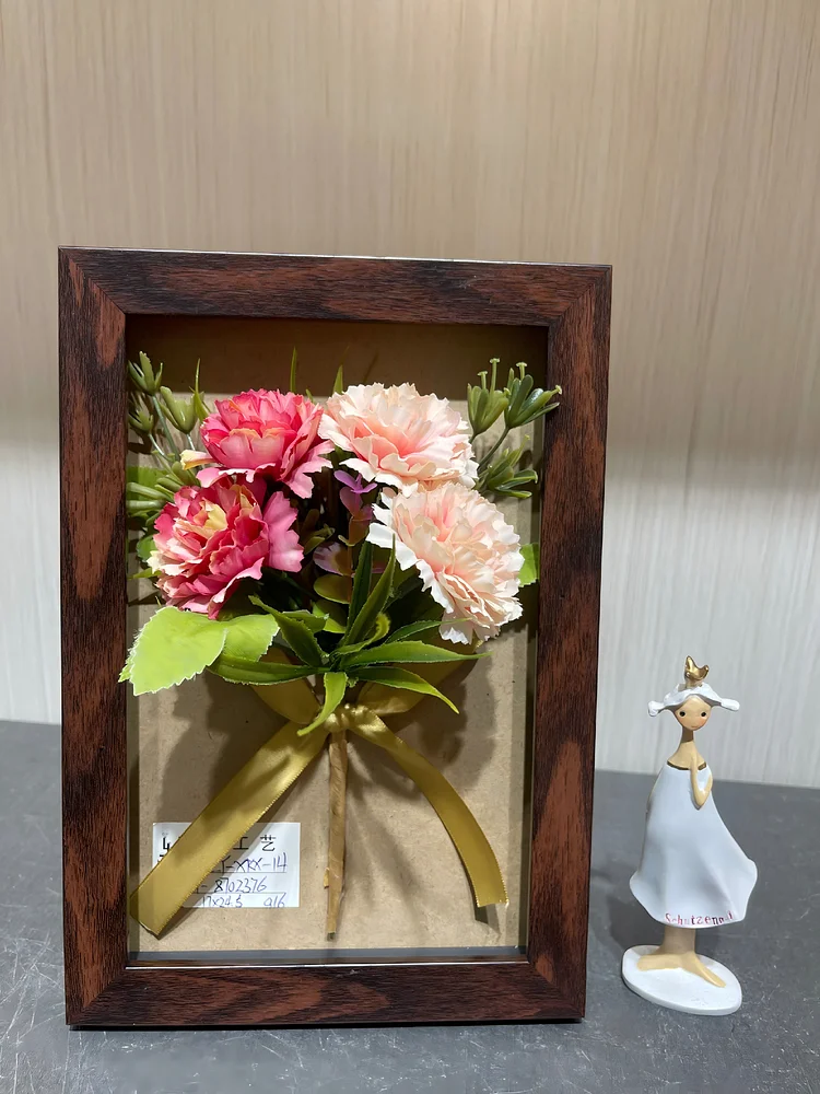 Pink-Orange Carnation Realistic Framed Bouquet (6.7*9.6 in) - Desktop Decor Ornament