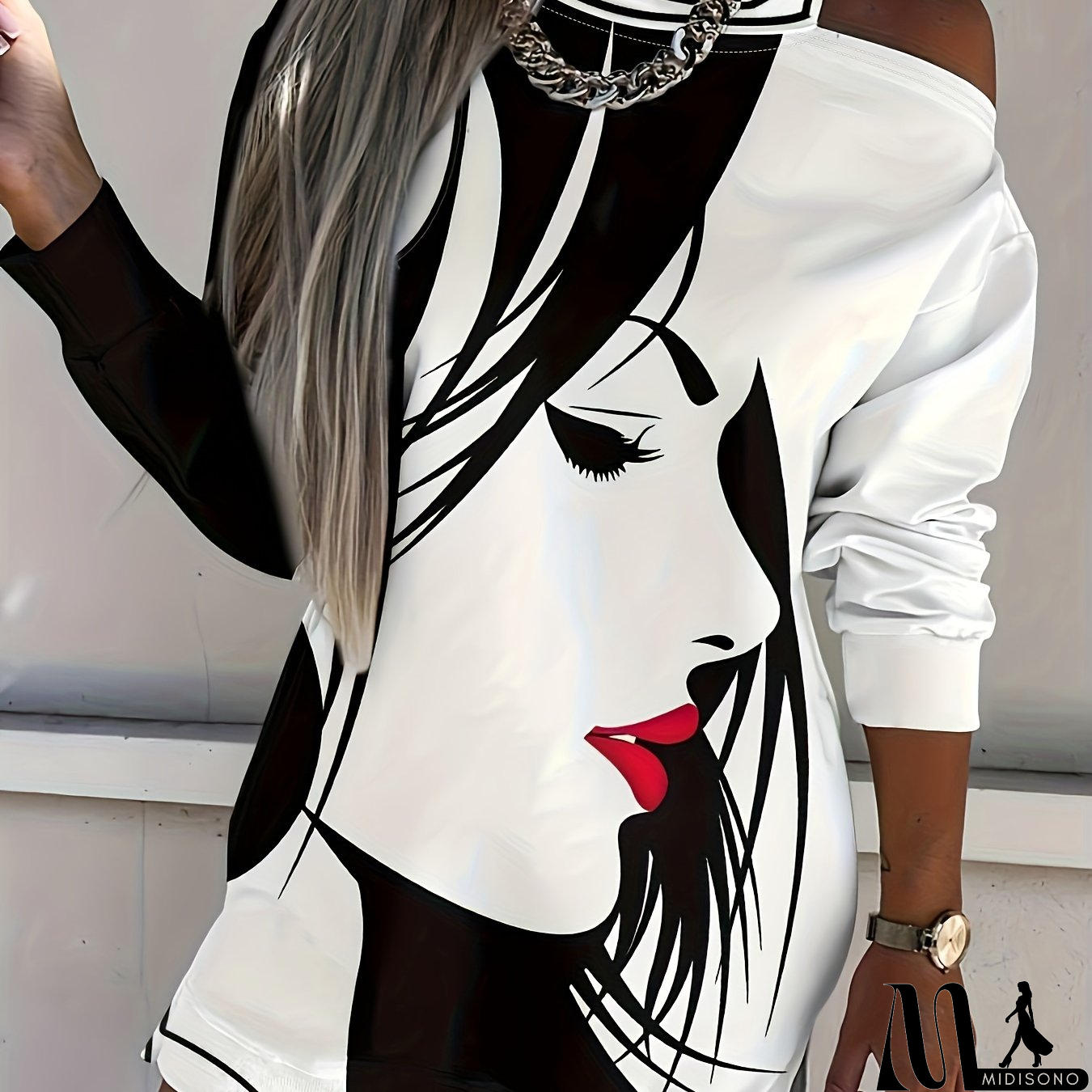 MidiSono - Simple and Stylish Dress