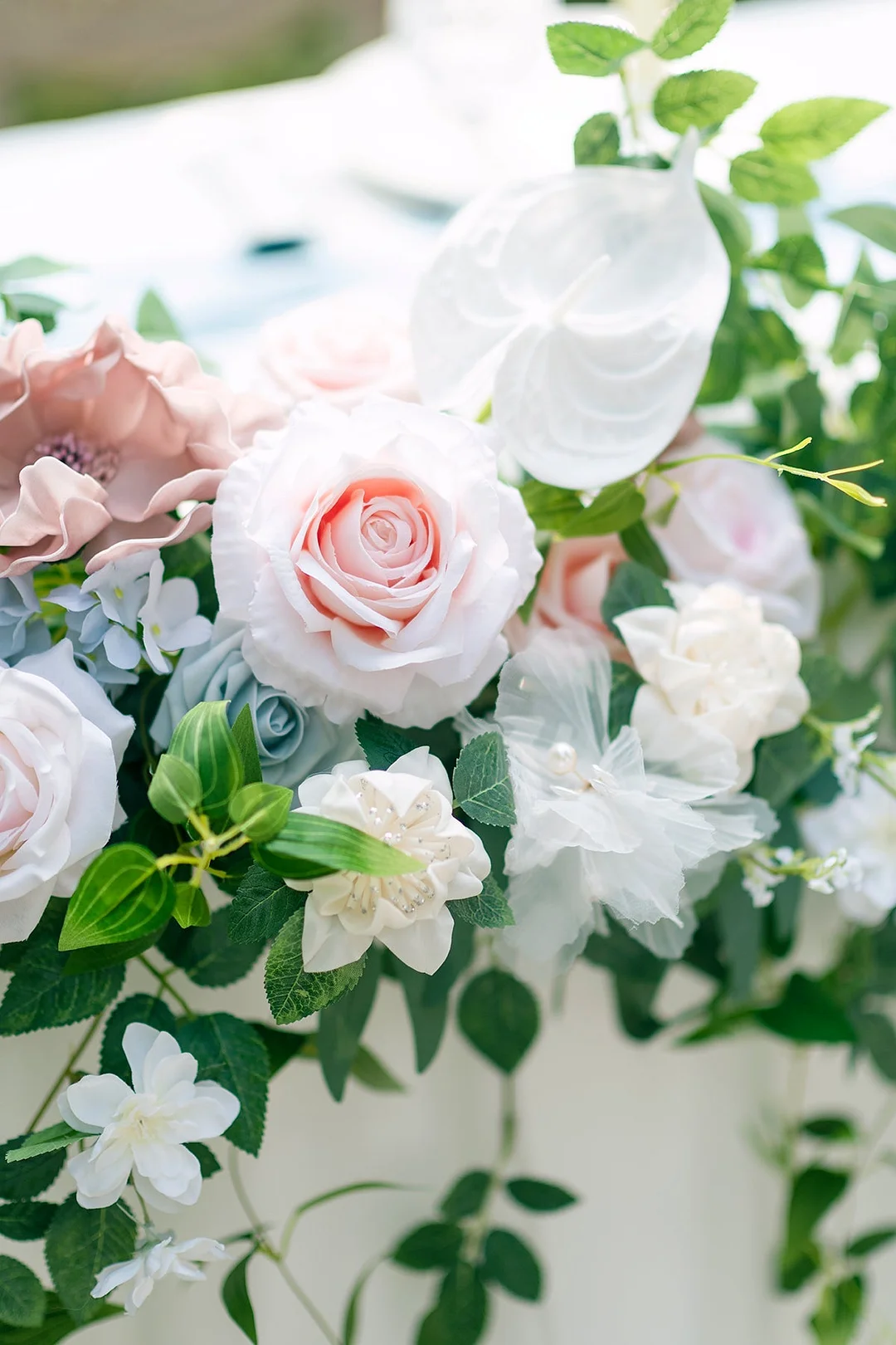 Head Table Flower Garland in English Pastel