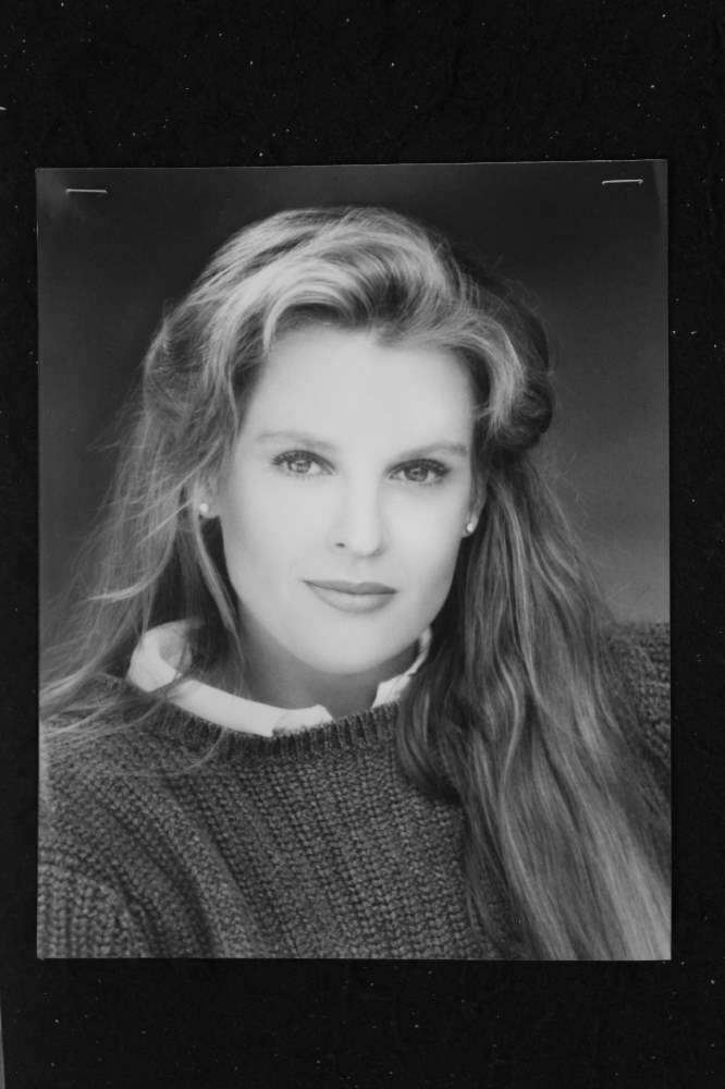 Sarah Abrell - 8x10 Headshot Photo Poster painting w/ Resume - LA Law