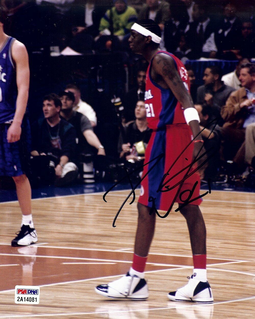 Darius Miles Signed Autographed 8X10 Photo Poster painting On Court vs. Magic PSA Sticker Only