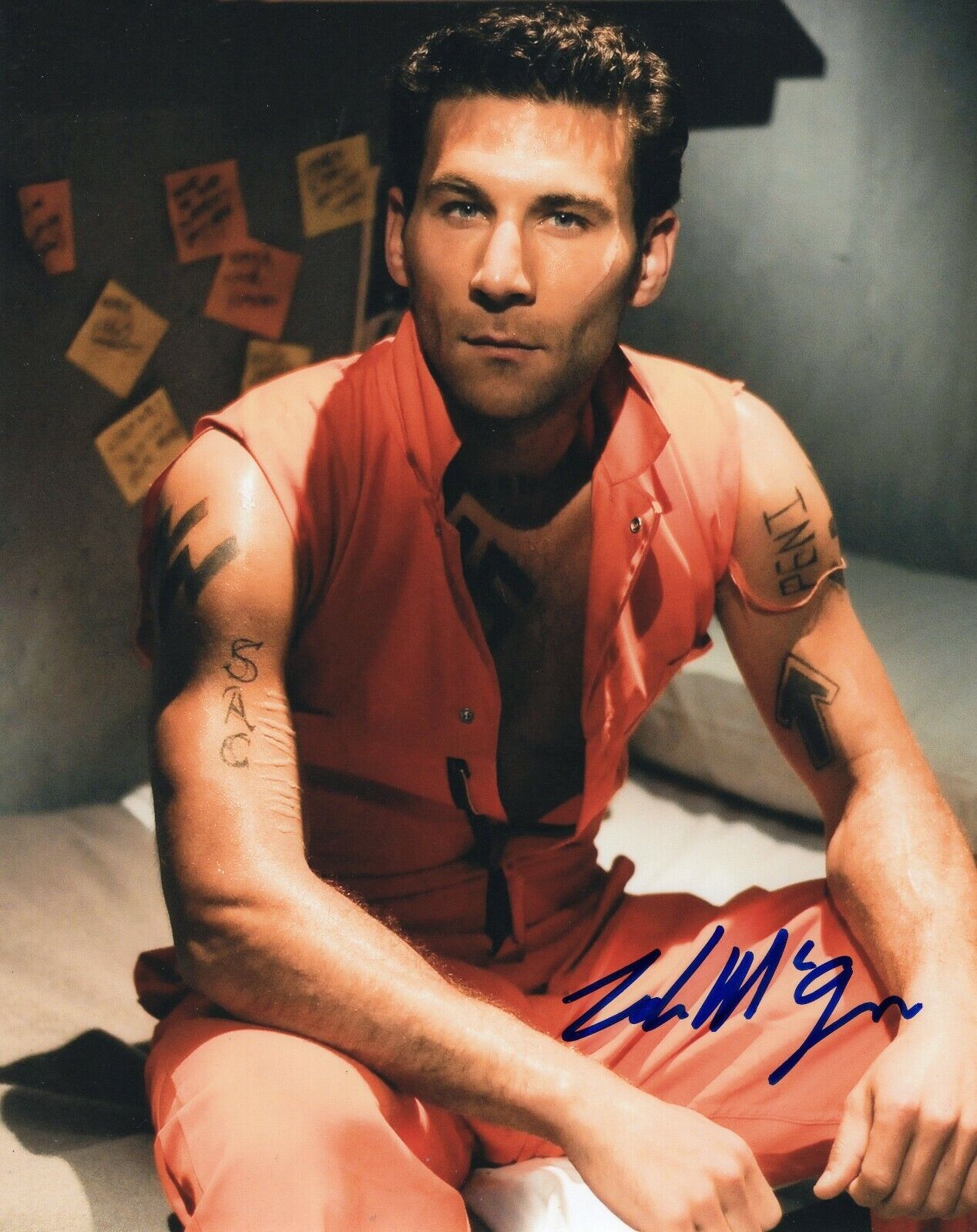 Zach McGowan Signed 8x10 Photo Poster painting w/COA Shameless Black Sails CSI Miami #1