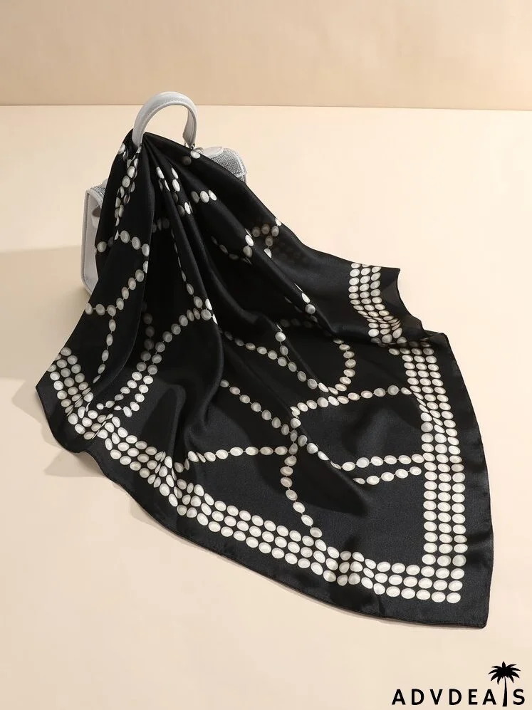 Round Print Bandana