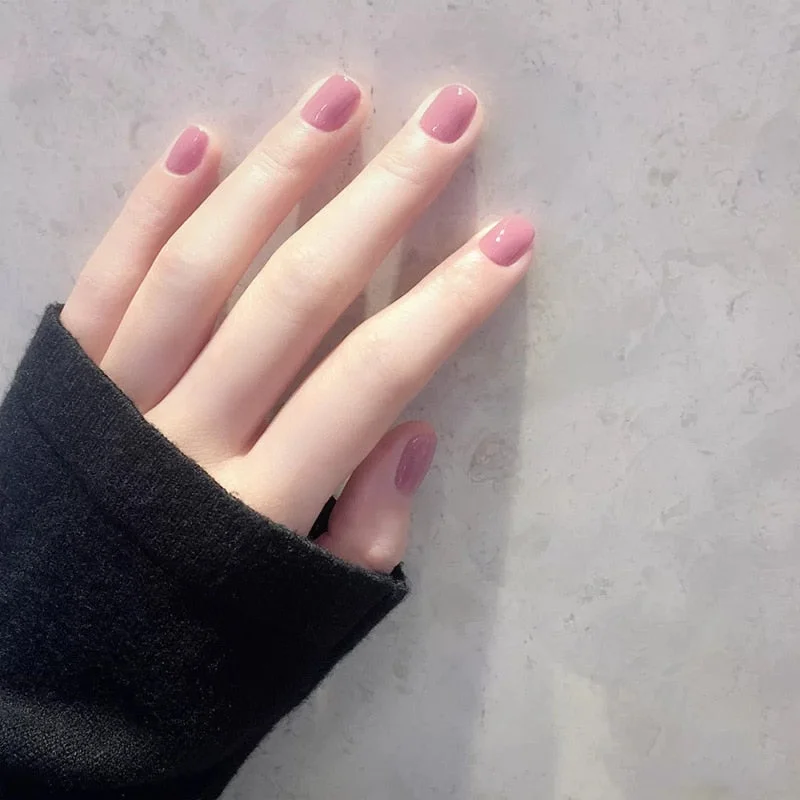 24pcs Wholesales Fake Nails For Women Light Color Solid Color Short Nail Tips Fingernail DIY Nail Art False Nails with Glue-Nail Inspo