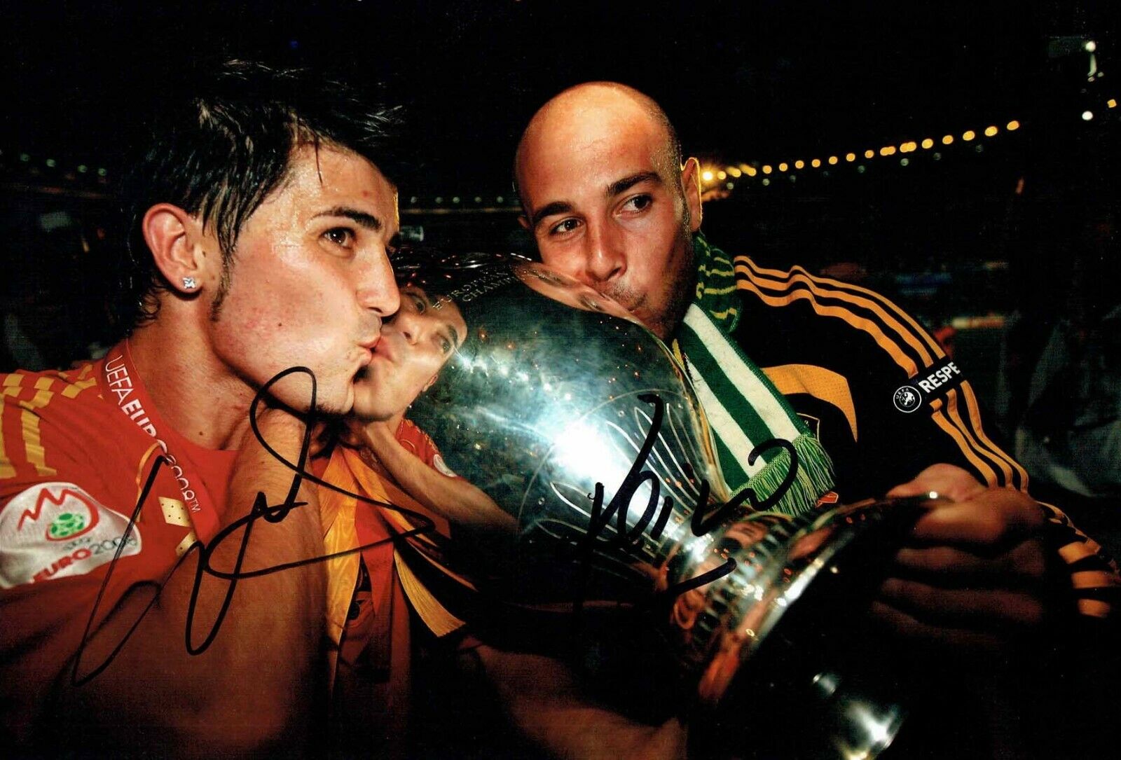 David VILLA & Pepe REINA Signed Autograph Photo Poster painting AFTAL COA Spain World Cup Winner