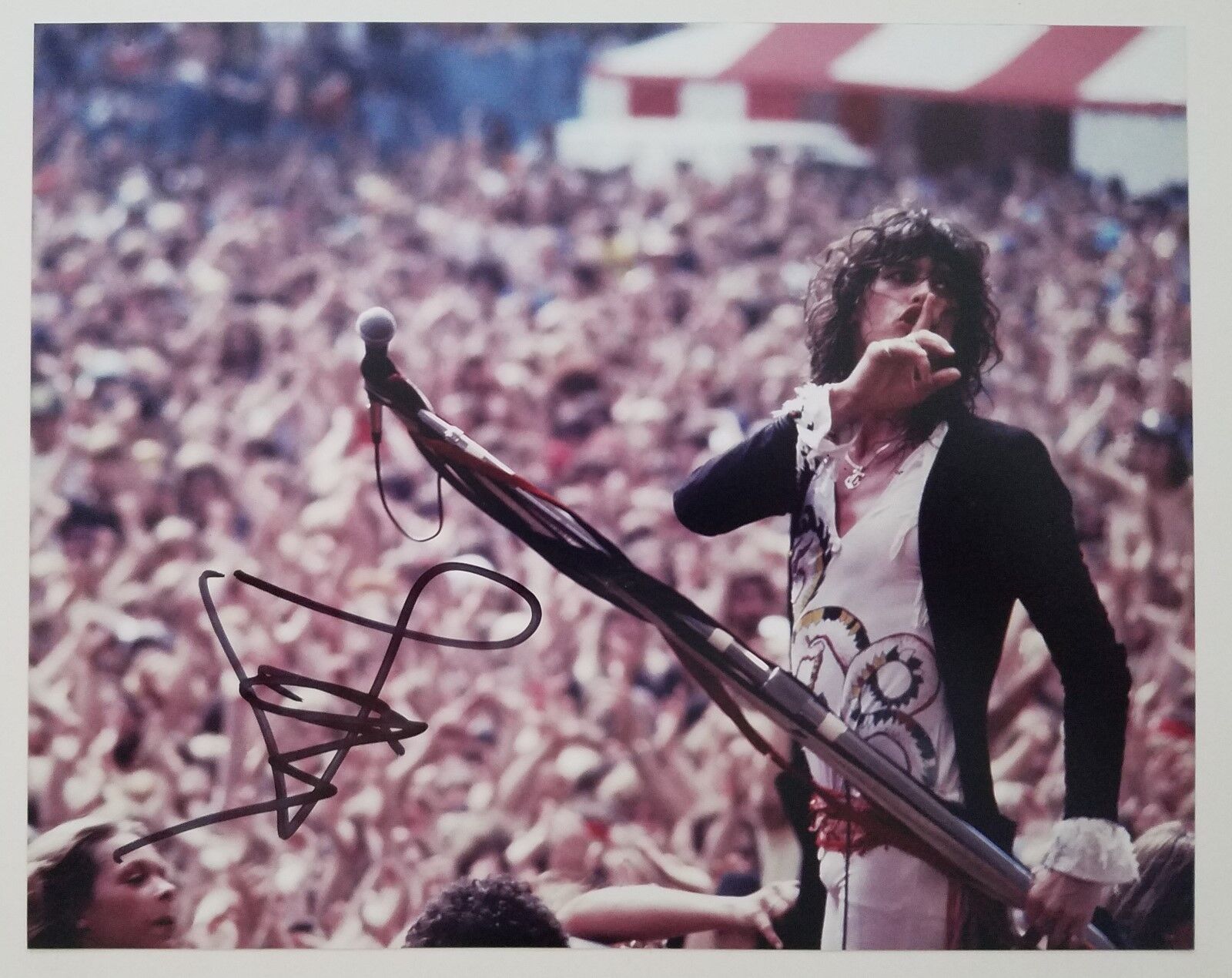 Steven Tyler Signed Aerosmith 8x10 Photo Poster painting Lead Singer Rockstar HOF Legend RAD