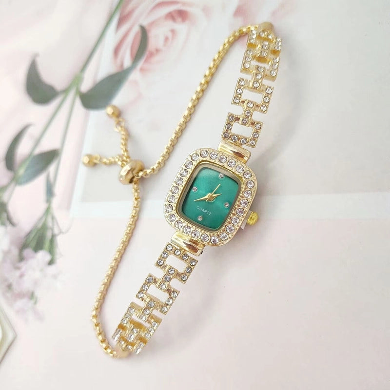 Elegant Luxurious Solid Color Telescopic Rope Quartz Watch Women’s Watches
