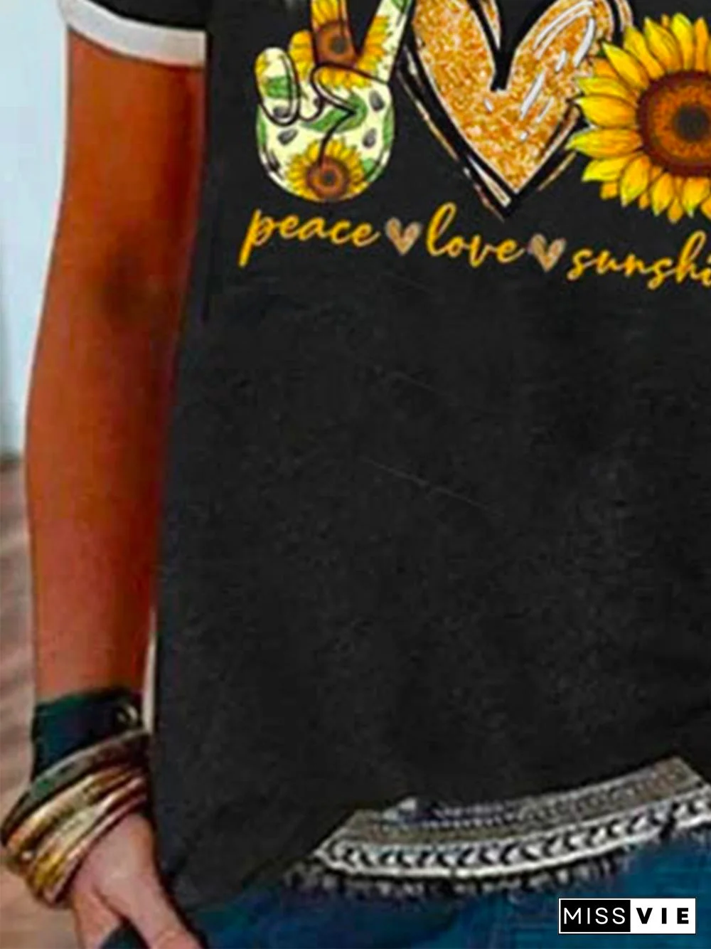 Printed Crew Neck Holiday T-shirt