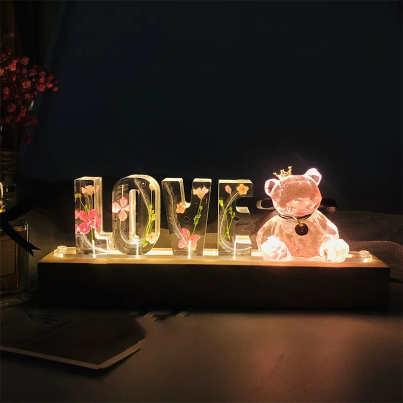 3D Crystal Lamp Personalized Letter Lamp with Teddy Bear Design - Custom Letters Dried Flower Resin Lamp Crystal Light (Actual Photo Posted)
