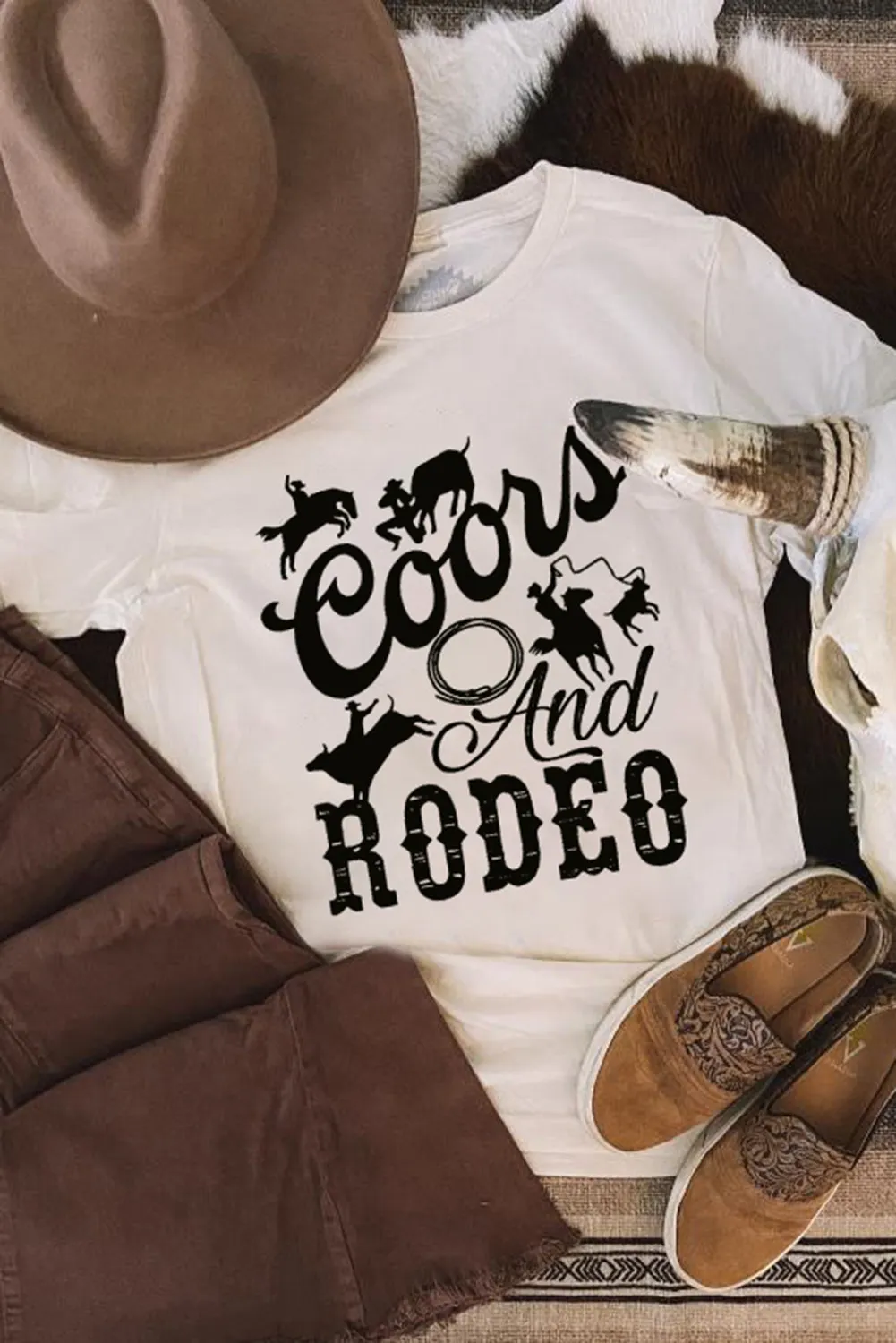 White Western Pattern Letter Print Crew Neck Graphic T-shirt