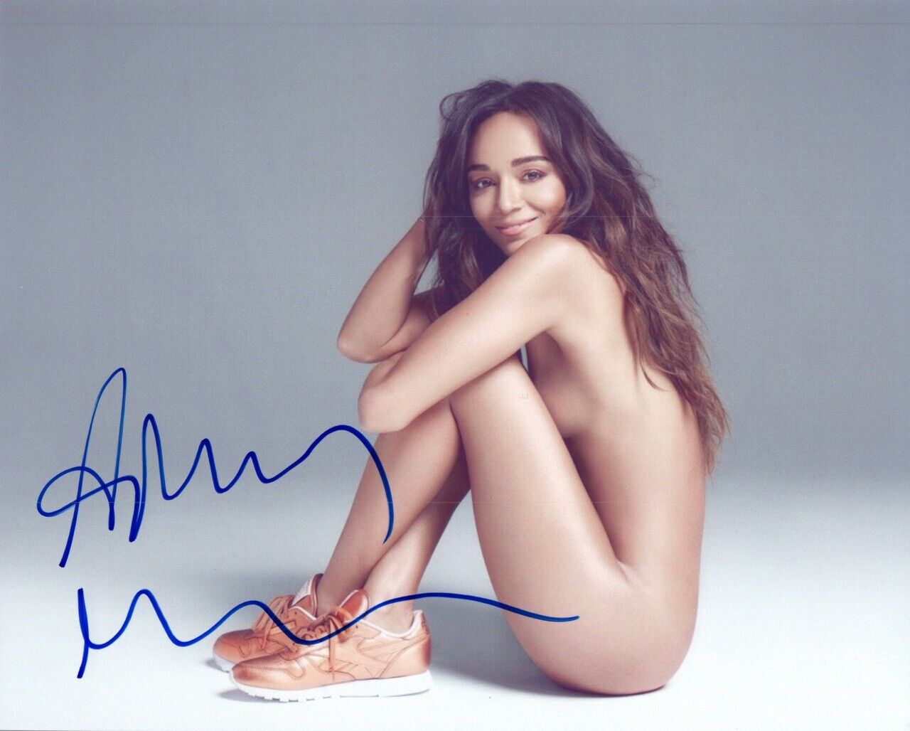 Ashley Madekwe Signed Autographed 8x10 Photo Poster painting Salem The Umbrella Academy Sexy COA