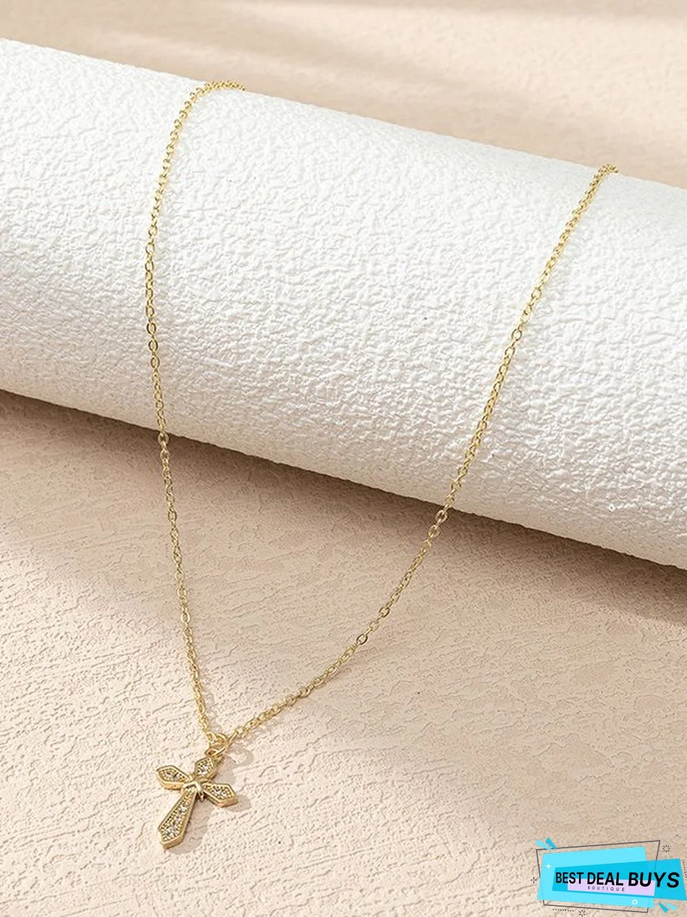 Casual Diamond Vintage Cross Pattern Necklace Daily Commuting T-Shirt Jewelry