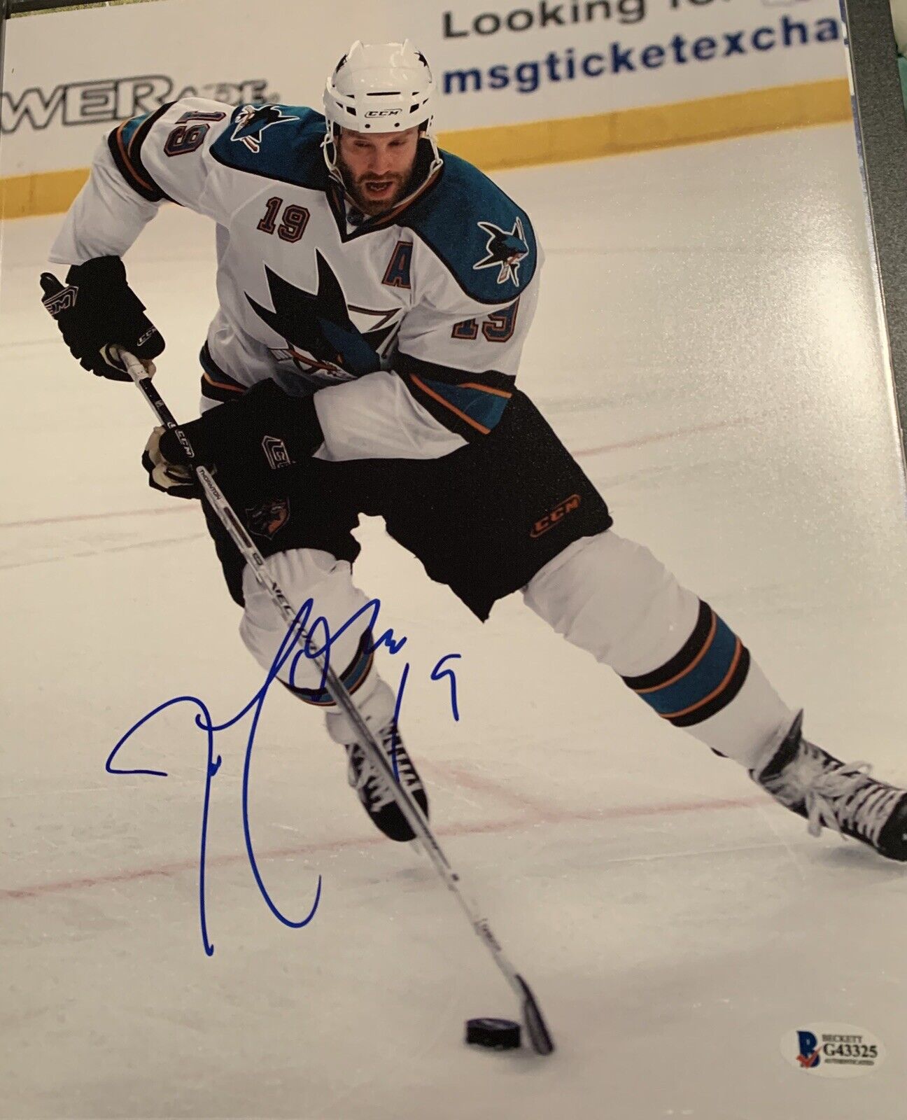 joe thornton Signed 11x14 Photo Poster painting Pic Sharks Beckett Coa