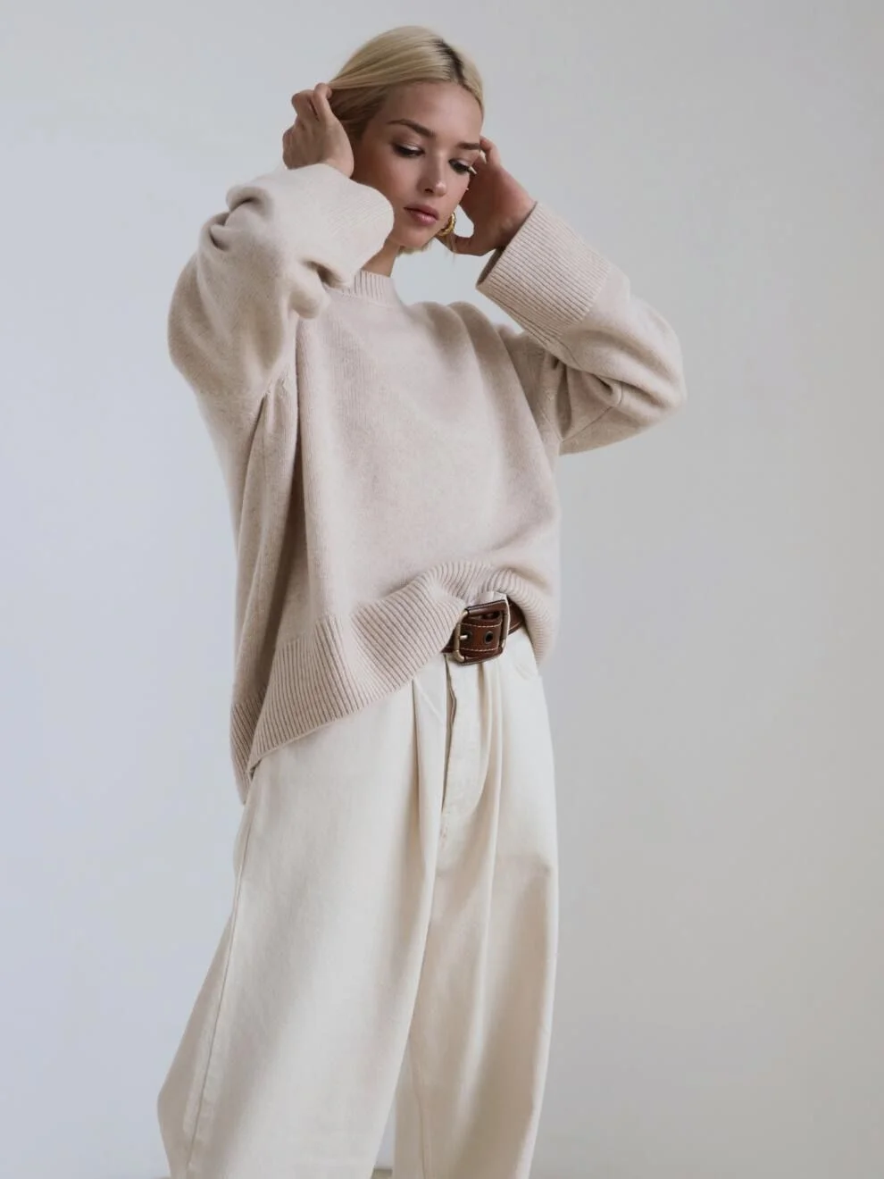 Athvotar Athvotar And Winter Explosion Of Women's Knitted Shirt Round-Neck Solid Color Loose Sweater