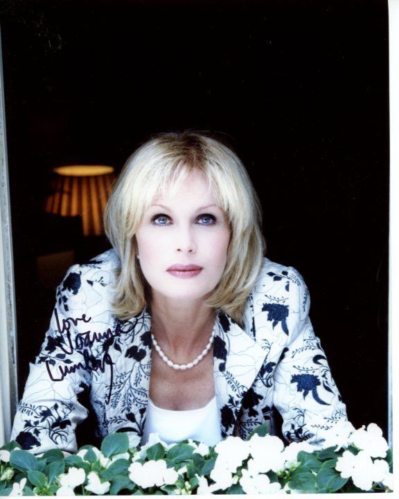 JOANNA LUMLEY signed autographed Photo Poster painting