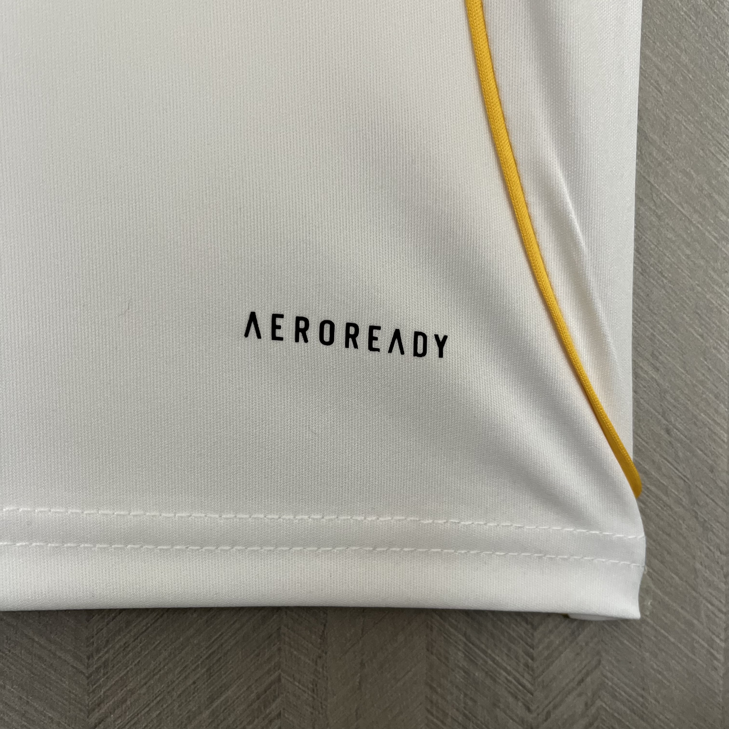 25/26 Real Madrid Home Kids Kit Football Shirt Thai Quality