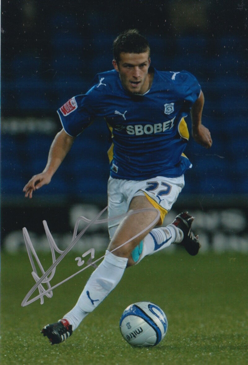 CARDIFF CITY HAND SIGNED ADAM MATTHEWS 6X4 Photo Poster painting.