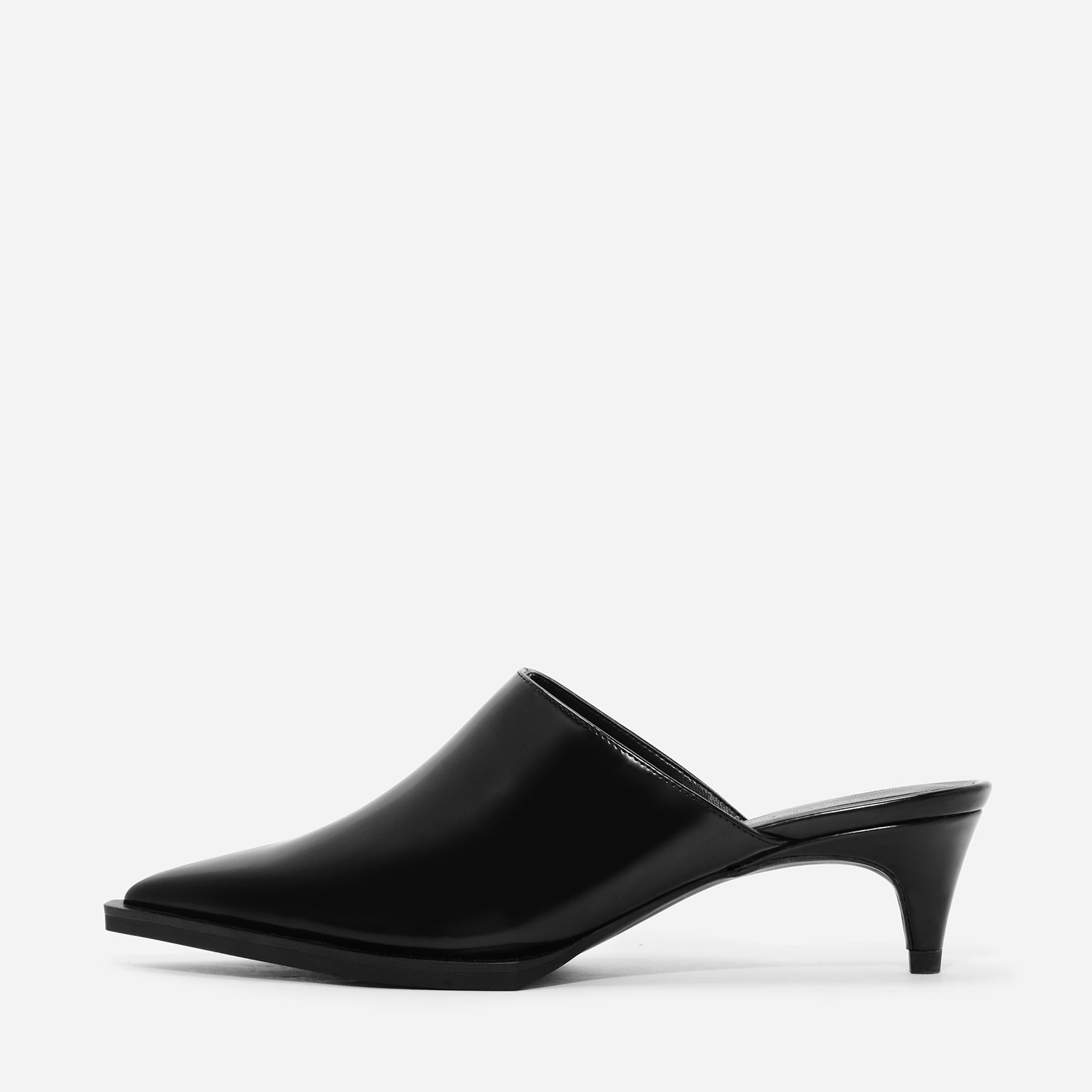Women's Patent Leather Pointed Toe Kitten Heel Mules Shoes in Black