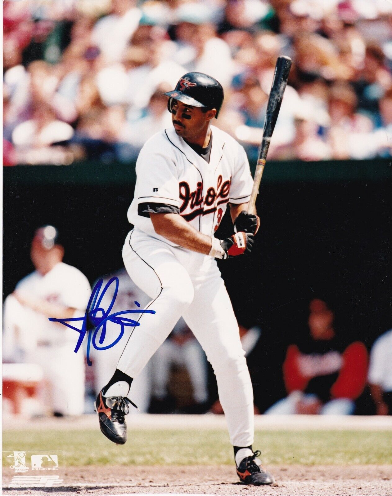 HAROLD BAINES BALTIMORE ORIOLES ACTION SIGNED 8x10