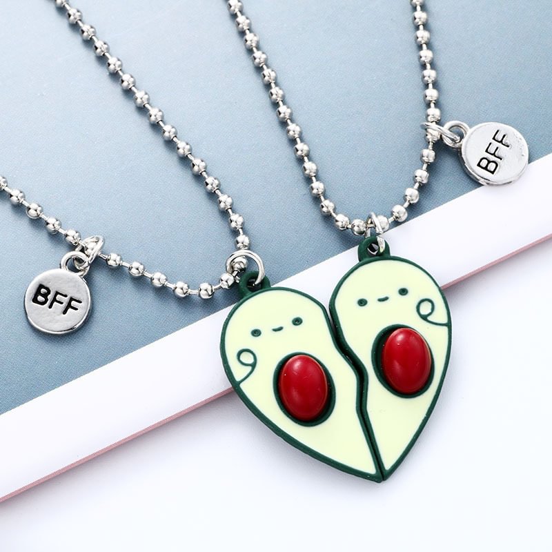 Avocado Distance Magnetic Couple Necklace
