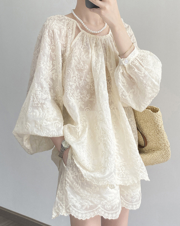 Lace Trim Long Puffy Sleeve Round Neck Top & Shorts Set