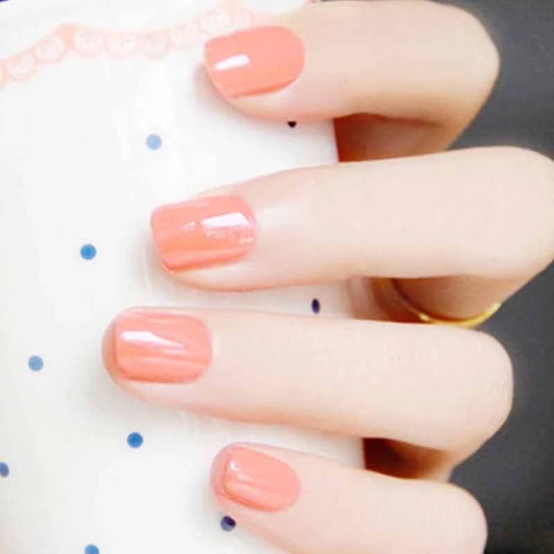 24pcs Wholesales Fake Nails For Women Light Color Solid Color Short Nail Tips Fingernail DIY Nail Art False Nails with Glue-Nail Inspo