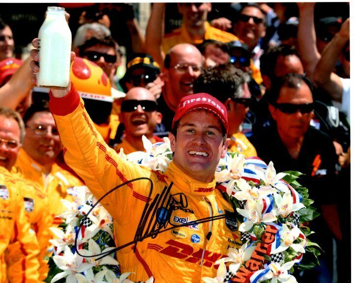 RYAN HUNTER-REAY signed autographed INDY 500 BRICKYARD BORG-WARNER TROPHY Photo Poster painting