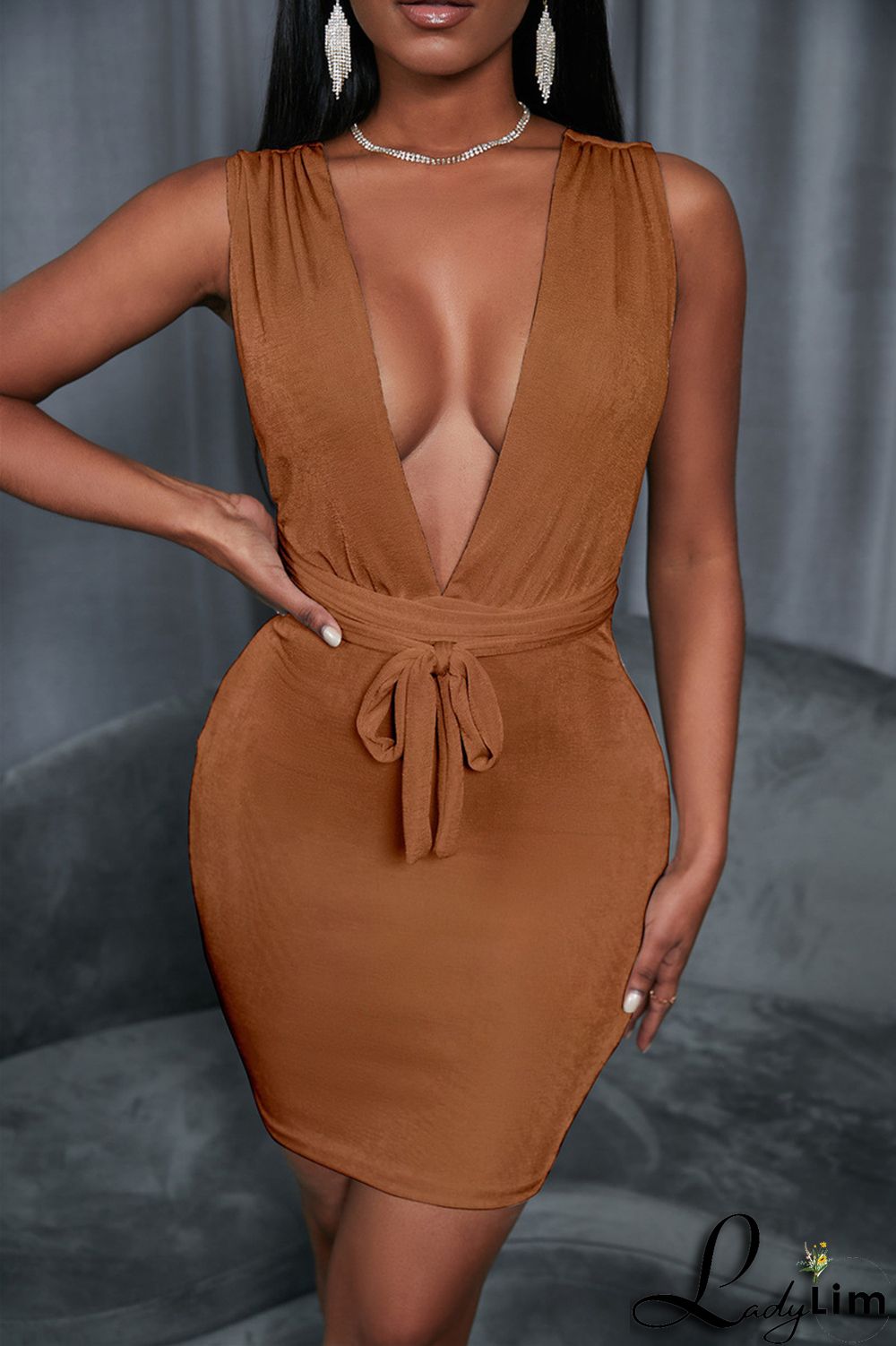 White Fashion Casual Solid Backless V Neck Sleeveless Dress