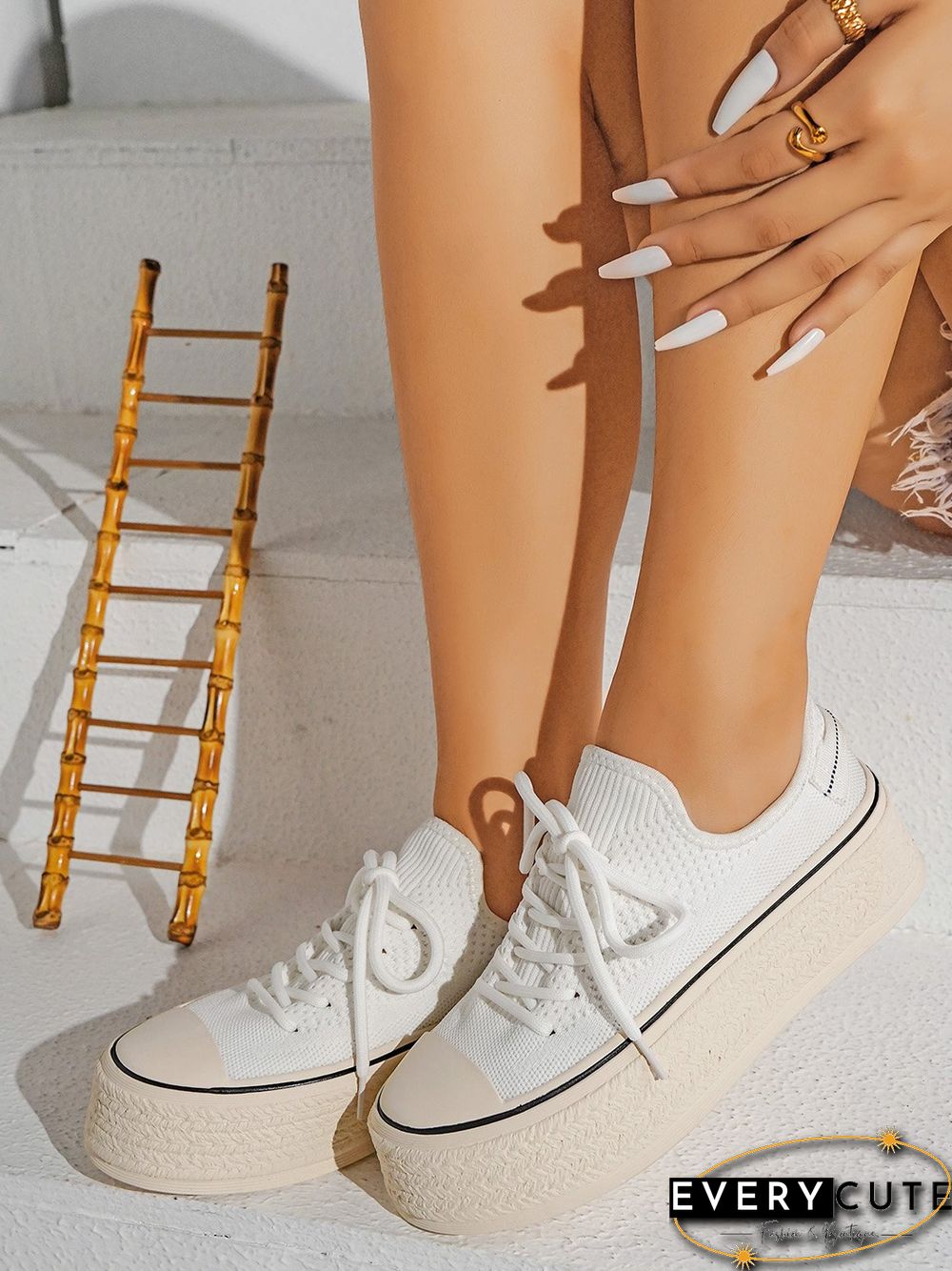 Fashionable Lightweight Breathable Lace-Up Platform Flyknit Casual Shoes