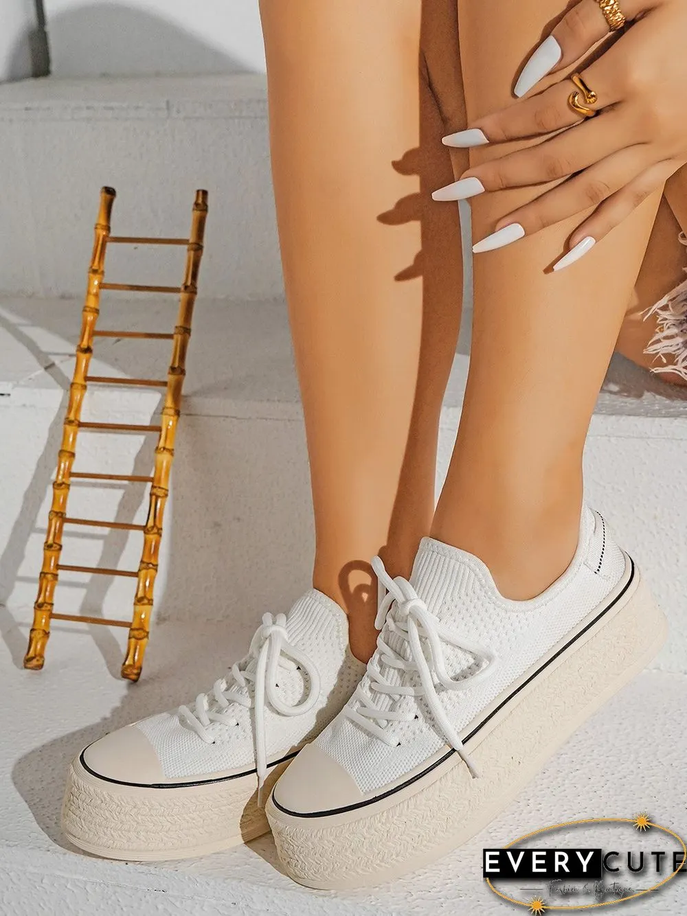 Fashionable Lightweight Breathable Lace-Up Platform Flyknit Casual Shoes