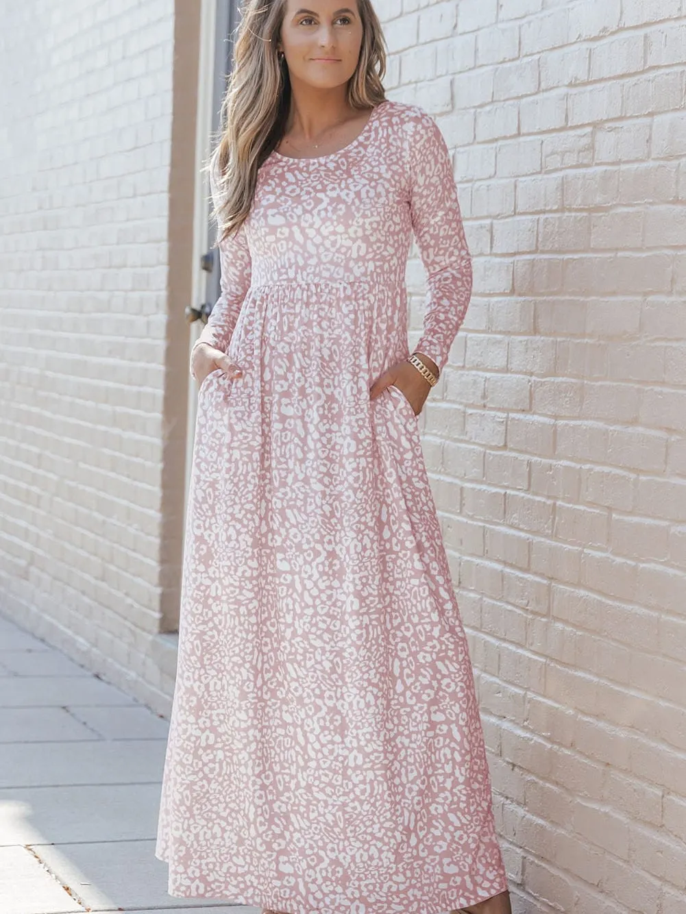Leopard Print High Waist Maxi Dress with Long Sleeves and Pockets